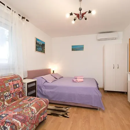 Stefano * Vrh (Krk)
